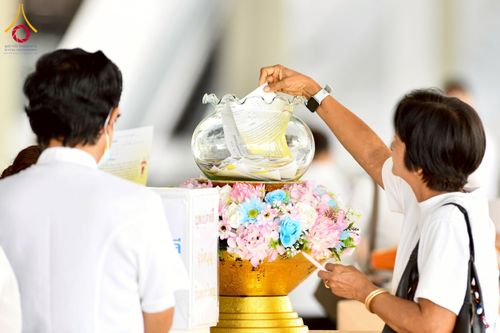 ภาพ No.226481:วันที่ 26 พฤษภาคม พ.ศ. 2568 พิธีบุพเปตพลี ครั้งที่ 164 ร่วมอุทิศบุญแด่หมู่ญาติที่ล่วงลับไปแล้ว และสืบทอดอายุพระพุทธศาสนา ณ หอฉันคุณยายอาจารย์ฯ วัดพระธรรมกาย