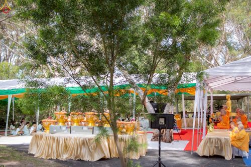 ภาพ No.260554:วันอาทิตย์ที่ 19 ตุลาคม พ.ศ. 2568 พิธีทอดกฐินสามัคคี ณ วัดพระธรรมกายซิดนีย์ ประเทศออสเตรเลีย  เพื่อสร้างอาคารปฏิบัติธรรม “คุณยายอาจารย์มหารัตนอุบาสิกาจันทร์ ขนนกยูง”