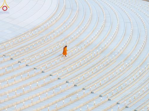 ภาพ No.121927:พิธีจุดประทีปถวายเป็นพุทธบูชา และบูชาธรรมมหาปูชนียาจารย์ พระมงคลเทพมุนี(สด จนฺทสโร) ในโครงการธรรมยาตรา กตัญญูบูชา มหาปูชนียาจารย์ พระมงคลเทพมุนี(สด จนฺทสโร) พระผู้ปราบมาร อนุสรณ์สถาน 7 แห่ง ปีที่ 12 วันที่ 31 มกราคม พ.ศ. 2567 ณ วัดพระธรรมกาย จ.ปทุมธานี