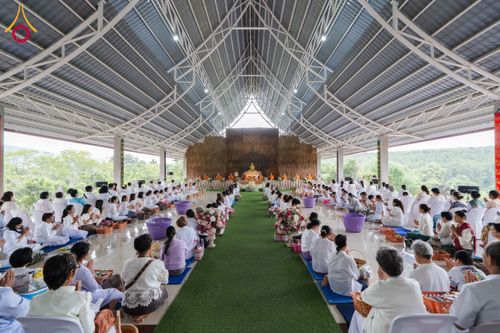 ภาพ No.165599:พิธีทอดกฐินศูนย์ปฏิบัติธรรมแก้วภูเรือ จ.เลย ในโครงการกฐินสามัคคีทั่วไทย 30,000 วัด บูชาธรรม 80 ปี หลวงพ่อธัมมชโย โดยคณะศิษยานุศิษย์วัดพระธรรมกาย วันที่ 20 ตุลาคม พ.ศ. 2567