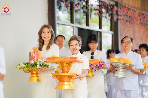 ภาพ No.171055:พิธีทอดกฐิน ณ วัดถ้ำผายา อ.นาด้วง จ.เลย ในโครงการกฐินสามัคคีทั่วไทย 30,000 วัด บูชาธรรม 80 ปี หลวงพ่อธัมมชโย โดยคณะศิษยานุศิษย์วัดพระธรรมกาย วันที่ 27 ตุลาคม พ.ศ. 2567