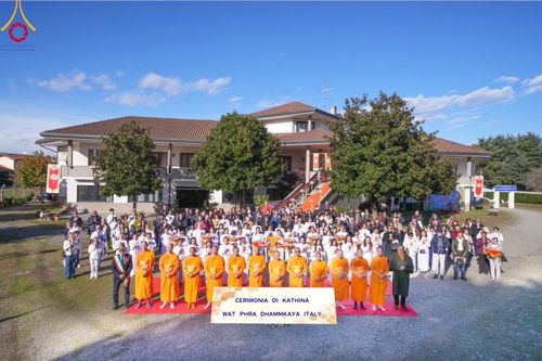 ภาพ No.99342:พิธีทอดกฐินสามัคคี ณ วัดพระธรรมกายอิตาลี วันที่ 19 พฤศจิกายน พ.ศ. 2566