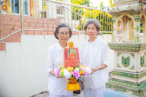 ภาพ No.171089:พิธีทอดกฐิน ณ วัดหอมศีล อ.บางบ่อ สมุทรปราการ ในโครงการกฐินสามัคคีทั่วไทย 30,000 วัด บูชาธรรม 80 ปี หลวงพ่อธัมมชโย โดยคณะศิษยานุศิษย์วัดพระธรรมกาย วันที่ 27 ตุลาคม พ.ศ. 2567