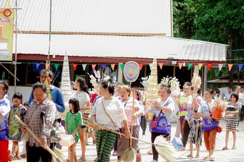 ภาพ No.166097:พิธีทอดกฐิน ณ วัดป่าสามัคคีธรรม จ.อำนาจเจริญ ในโครงการกฐินสามัคคีทั่วไทย 30,000 วัด บูชาธรรม 80 ปี หลวงพ่อธัมมชโย โดยคณะศิษยานุศิษย์วัดพระธรรมกาย วันที่ 20 ตุลาคม พ.ศ. 2567