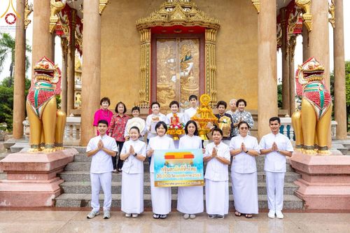 ภาพ No.165924:พิธีทอดกฐิน ณ วัดท่าเรือ ต.ท่าเรือ อ.ท่ามะกา จ.กาญจนบุรี ในโครงการกฐินสามัคคีทั่วไทย 30,000 วัด บูชาธรรม 80 ปี หลวงพ่อธัมมชโย โดยคณะศิษยานุศิษย์วัดพระธรรมกาย วันที่ 20 ตุลาคม พ.ศ. 2567