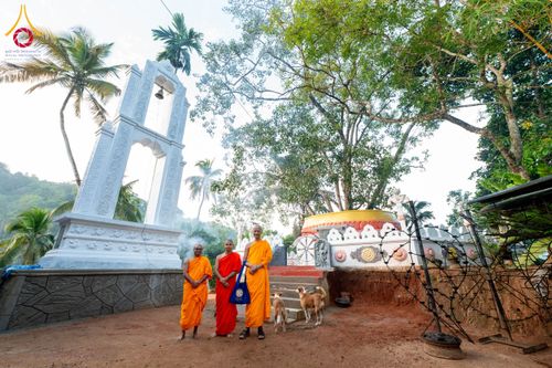 ภาพ No.175696:พิธีทอดผ้าป่าสมทบกฐิน ณ วัดกัลปิติยะ ปูรณะ เมืองมาตะเล ศรีลังกา โดยมูลนิธิธรรมกาย ในนามหลวงพ่อธัมมชโย วันที่ 6 พฤศจิกายน พ.ศ. 2567