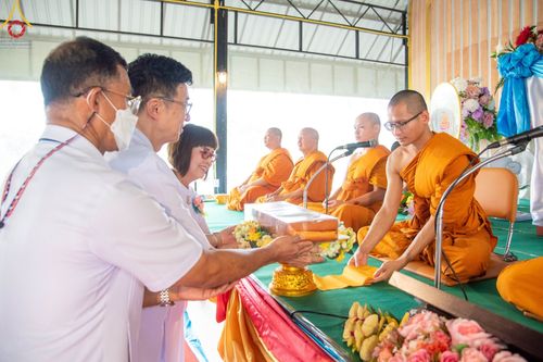 ภาพ No.92662:พิธีทอดกฐินวัดศรีวรรณวนาราม จ.ปทุมธานี และพิธีอัญเชิญพระสารีริกธาตุ วันที่ 4 พฤศจิกายน พ.ศ. 2566