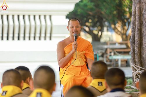 ภาพ No.191919:พิธีทอดผ้าป่าทำนุบำรุงศาสนสถาน ณ วัดสรรเพชญ ต.ยายชา อ.สามพราน จ.นครปฐม ในโครงการธรรมยาตรา กตัญญูบูชา มหาปูชนียาจารย์ พระมงคลเทพมุนี(สด จนฺทสโร) พระผู้ปราบมาร อนุสรณ์สถาน 7 แห่ง ปีที่ 13 วันที่ 9 มกราคม พ.ศ. 2568