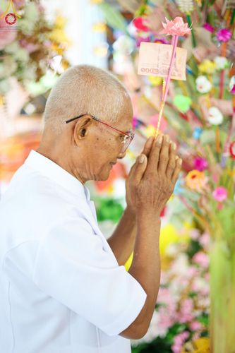 ภาพ No.163172:โครงการกฐินสามัคคีทั่วไทย 30,000 วัด บูชาธรรม 80 ปี หลวงพ่อธัมมชโย โดย คณะศิษยานุศิษย์วัดพระธรรมกาย ณ วัดหนองกาดำบำรุงธรรม จ.พิษณุโลก วันที่ 19 ตุลาคม พ.ศ. 2567