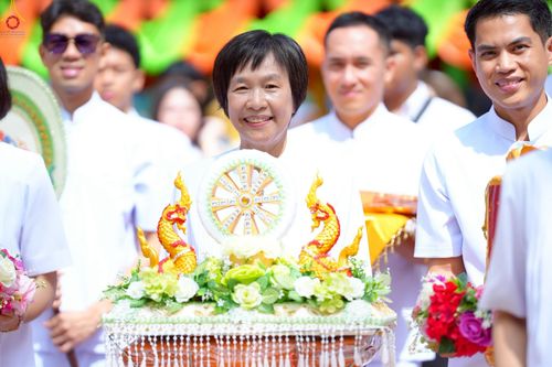 ภาพ No.251143:วันที่ 9 ตุลาคม พ.ศ. 2568 พิธีทอดกฐินสามัคคีทั่วไทย 30,000 วัด โดยคณะศิษยานุศิษย์ บูชาธรรม 81 ปี หลวงพ่อธัมมชโย ณ วัดกำแพงแสน ต.ห้วยหมอนทอง อ.กำแพงแสน จ.นครปฐม