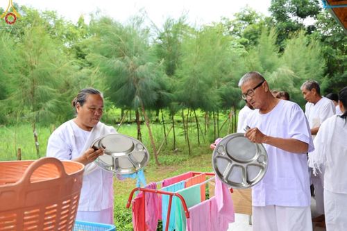 ภาพ No.153842:โครงการอบรมอุบาสก อุบาสิกาแก้ว รุ่นที่ 1 ผู้แทนทอดกฐินสามัคคี 30,000 วัดทั่วไทย ระหว่างวันที่ 6-8 กันยายน พ.ศ. 2567 ณ ศูนย์ปฏิบัติธรรมหนองบัวลำภู