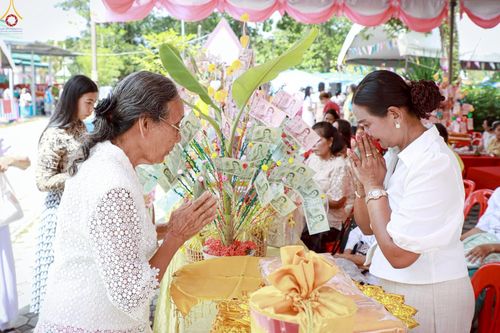 ภาพ No.266583:วันที่ 12 ตุลาคม พ.ศ. 2568 พิธีทอดกฐินสามัคคีทั่วไทย ณ ที่พักสงฆ์โตนดแสงทอง หาดใหญ่ สงขลา โดยคณะศิษยานุศิษย์ บูชาธรรม 81 ปี หลวงพ่อธัมมชโย