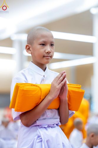 ภาพ No.215725:วันเสาร์ที่ 5 เมษายน พ.ศ. 2568 พิธีขอบรรพชา พิธีขอสรณคมน์และศีล  พิธีขอนิสสัย พิธีถวายบาตร ในโครงการบรรพชาสามเณรฟื้นฟูพระพุทธศาสนาทั่วไทย , โครงการหน่อแก้วเปรียญธรรม รุ่นที่ 13 ,  โครงการสามเณรยุวธรรมทายาท รุ่นที่ 33 , โครงการสามเณรมัชฌิมธรรมทายาท รุ่นที