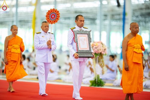 ภาพ No.85457:พิธีมุทิตาสักการะ พระราชาคณะ และพระครูสัญญาบัตร วันอาทิตย์ที่ 30 กรกฎาคม พ.ศ. 2566  ณ สภาธรรมกายสากล วัดพระธรรมกาย