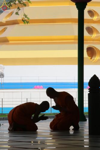 ภาพ No.91449:วันมหาปวารณาออกพรรษา ณ อุโบสถวัดพระธรรมกาย วันอาทิตย์ที่ 29 ตุลาคม พ.ศ.2566 (ขึ้น 15 ค่ำ เดือน 11)