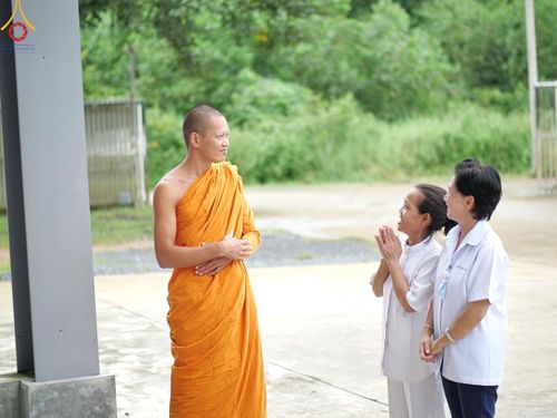 ภาพ No.157515:โครงการ อุบาสกแก้ว อุบาสิกาแก้ว รุ่นที่ 3 ตัวแทนทอดกฐินสามัคคีทั่วไทย 30,000 วัด ระหว่างวันที่ 20-22 กันยายน พ.ศ. 2567 ณ ศูนย์ปฏิบัติธรรมจันทบุรี