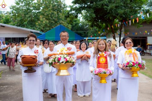 ภาพ No.267900:วันที่ 28 ตุลาคม พ.ศ. 2568 พิธีทอดกฐินสามัคคีทั่วไทย ณ วัดหนองพวงน้อย อ.ประทาย จ.นครราชสีมา โดยคณะศิษยานุศิษย์ บูชาธรรม 81 ปี หลวงพ่อธัมมชโย