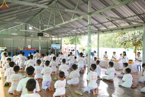 ภาพ No.133167:พิธีตัดปอยผม ธรรมทายาท โครงการสามเณรฟื้นฟูพระพุทธศาสนาทั่วไทย ณ ศูนย์ปฏิบัติธรรมวิหารแดง ตำบลเจริญธรรม อำเภอวิหารแดง จ.สระบุรี  วันที่ 31  มีนาคม พ.ศ. 2567