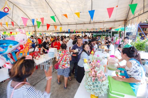 ภาพ No.173162:พิธีทอดกฐิน วัดช้างใหญ่ จ.พระนครศรีอยุธยา ในโครงการกฐินสามัคคีทั่วไทย 30,000 วัด บูชาธรรม 80 ปี หลวงพ่อธัมมชโย โดยคณะศิษยานุศิษย์วัดพระธรรมกาย วันที่ 2 พฤศจิกายน พ.ศ. 2567