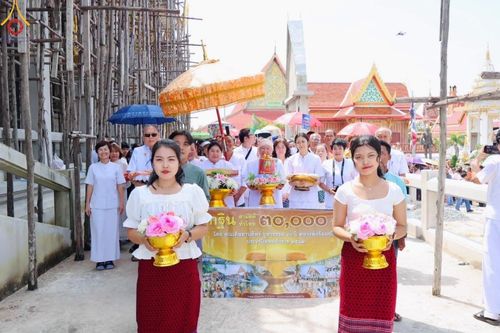 ภาพ No.170926:พิธีทอดกฐิน ณ วัดแจ่มราษฎร์ศรัทธาธรรม(สีล้ง) อ.บางบ่อ สมุทรปราการ ในโครงการกฐินสามัคคีทั่วไทย 30,000 วัด บูชาธรรม 80 ปี หลวงพ่อธัมมชโย โดยคณะศิษยานุศิษย์วัดพระธรรมกาย วันที่ 27 ตุลาคม พ.ศ. 2567