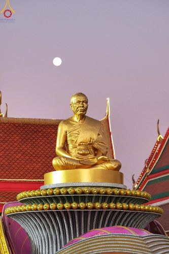 ภาพ No.195293:พิธีตักบาตรพระธรรมยาตรา ณ อนุสรณ์สถานลำดับที่ 3 สถานที่เกิดใหม่ในเพศสมณะ วัดสองพี่น้อง ต.ต้นตาล อ.สองพี่น้อง จ.สุพรรณบุรี ในโครงการธรรมยาตรา กตัญญูบูชา มหาปูชนียาจารย์ พระมงคลเทพมุนี(สด จนฺทสโร) พระผู้ปราบมาร ปีที่ 13 วันที่ 15 มกราคม พ.ศ.2568