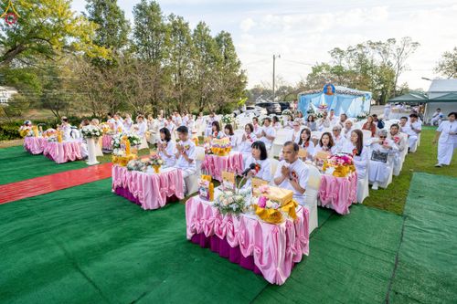 ภาพ No.272708:วันอาทิตย์ที่ 19 ตุลาคม พ.ศ. 2568 พิธีทอดกฐินสามัคคี  ณ วัดพระธรรมกายดีซี สหรัฐอเมริกา 