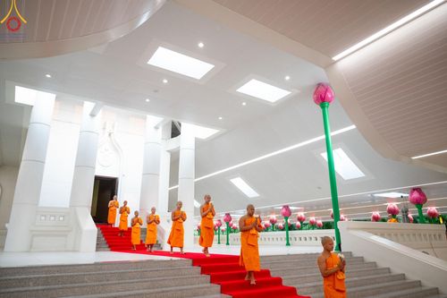 ภาพ No.136228:พิธีอุปสมบทสามเณรเตรียมสถาบันธรรมชัย รุ่นที่ 21 ณ โบสถ์พระไตรปิฏก วัดพระธรรมกาย วันเสาร์ที่ 4 พฤษภาคม พ.ศ.2567