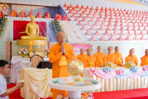 ภาพ No.132972:พิธีทอดผ้าป่าสามัคคีฉลองครบ 13 ปี วัดพระธรรมกายไอจิ แด่คณะพระภิกษุสงฆ์ 12 วัด ศูนย์สาขาทั่วภาคพื้นญี่ปุ่น วันที่ 31 มีนาคม พ.ศ. 2567