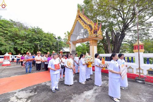 ภาพ No.251965:วันที่ 11 ตุลาคม พ.ศ. 2568 พิธีทอดกฐินสามัคคีทั่วไทย 30,000 วัด โดยคณะศิษยานุศิษย์ บูชาธรรม 81 ปี หลวงพ่อธัมมชโย ณ วัดหนองเสือ ต.หนองดินแดง อ.เมือง จ.นครปฐม