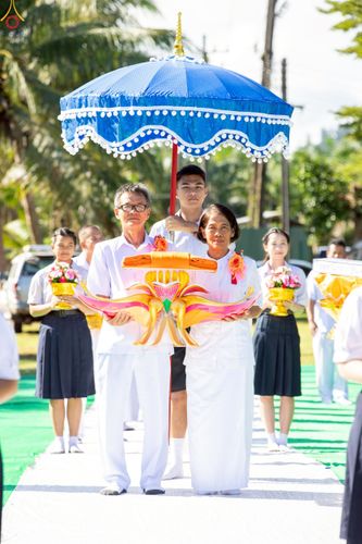 ภาพ No.253953:วันที่ 12 ตุลาคม พ.ศ. 2568 พิธีทอดกฐินสามัคคีทั่วไทย 30,000 วัด โดยคณะศิษยานุศิษย์ บูชาธรรม 81 ปี หลวงพ่อธัมมชโย ณ ธุดงคสถานชุมพร ต.ขุนกระทิง อ.เมือง จ.ชุมพร