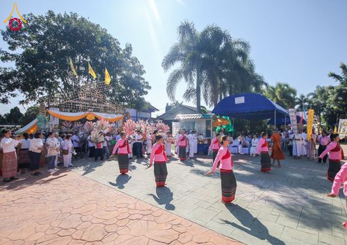 ภาพ No.172768:พิธีทอดกฐิน ณ วัดหนองมะจับ จ.เชียงใหม่ ในโครงการกฐินสามัคคีทั่วไทย 30,000 วัด บูชาธรรม 80 ปี หลวงพ่อธัมมชโย โดยคณะศิษยานุศิษย์วัดพระธรรมกาย วันที่ 1 พฤศจิกายน พ.ศ.2567