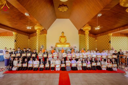 ภาพ No.274816:วันที่ 28 พฤศจิกายน พ.ศ. 2568 รวมพลังเด็กดี V-Star ผู้นำฟื้นฟูศีลธรรมโลก ประจำปี 2568 จังหวัดอุบลราชธานี ณ วัดป่าอุบลแก้ว อ.วารินชำราบ จ.อุบลราชธานี