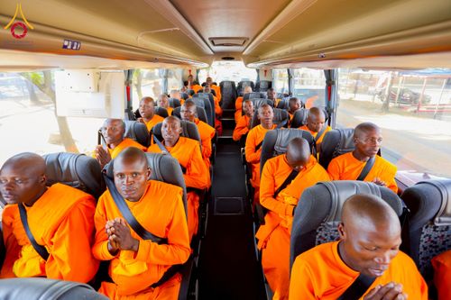 ภาพ No.232793:วันที่ 1 กรกฏาคม พ.ศ. 2568 Dhammayatra in South Africa 2025 ธรรมยาตราแอฟริกาใต้ — เส้นทางแห่งสติ สมาธิ และปัญญา ธรรมทายาทที่ได้อบรมโครงการบรรพชาอุปสมบทหมู่ครั้งที่ 2 ณ วัดพระธรรมกายโจฮันเนสเบิร์ก ประเทศแอฟริกาใต้