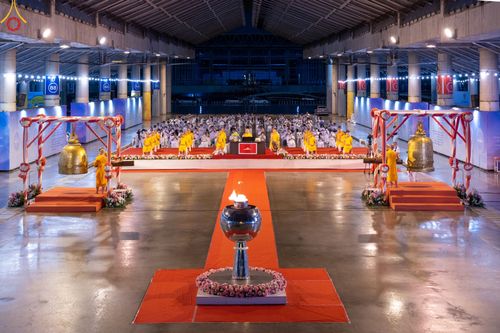 ภาพ No.83968:พิธีสวดมนต์บทธัมมจักกัปปวัตตนสูตร ครบ 5,481,000,000 จบ ในวันอาทิตย์ที่ 2 กรกฎาคม พ.ศ. 2566 ณ วัดพระธรรมกาย