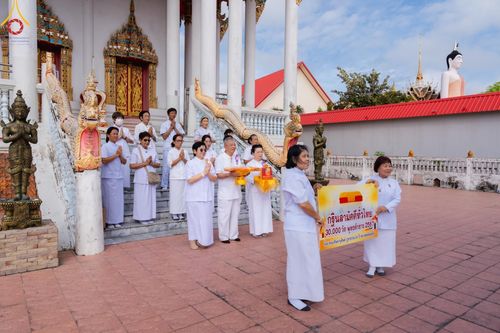 ภาพ No.164268:พิธีทอดกฐิน ณ วัดบ้านงิ้ว จ.ชลบุรี ในโครงการกฐินสามัคคีทั่วไทย 30,000 วัด บูชาธรรม 80 ปี หลวงพ่อธัมมชโย โดย คณะศิษยานุศิษย์วัดพระธรรมกาย วันที่ 20 ตุลาคม พ.ศ. 2567