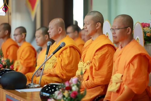 ภาพ No.95423:พิธีทอดกฐินบรมจักรพรรดิสร้างทุกสิ่ง วัดพระธรรมกายยามานาชิ ประเทศญี่ปุ่น วันอาทิตย์ที่ 19 พฤศจิกายน พ.ศ. 2566