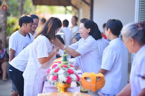 ภาพ No.133575:พิธีบรรพชาสามเณร ณ ศูนย์ปฏิบัติธรรมเขาคิชฌกูฏ จ.จันทบุรี วันที่ 4 เมษายน พ.ศ. 2567