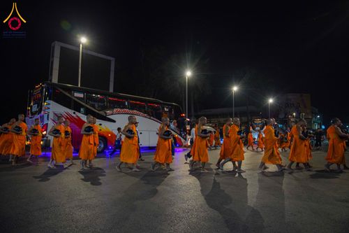 ภาพ No.312673:วันอาทิตย์ที่ 8 มีนาคม พ.ศ.2569 ทำบุญเมืองนครราชสีมา 558 ปี ตักบาตรพระ 10,000 รูป (ภาพชุดที่ 2)