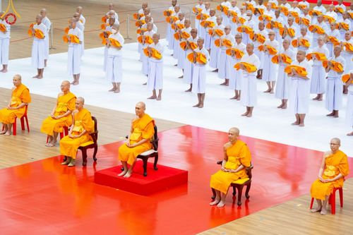 ภาพ No.217145:วันเสาร์ที่ 12 เมษายน พ.ศ. 2568 พิธีบรรพชา พิธีขอศีลและขอนิสสัย พิธีมอบบาตร ในโครงการอุปสมบทหมู่ บูชาธรรมหลวงพ่อธัมมชโย, โครงการธรรมทายาท ระดับอุดมศึกษา รุ่นที่ 52 ,  โครงการบวชพระนานาชาติ AEC & WAB CEO รุ่นที่ 4 ณ วัดพระธรรมกาย