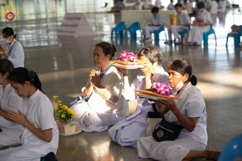 ภาพ No.209287:วันอาทิตย์ที่ 2 มีนาคม พ.ศ. 2568 พิธีตักบาตร ข้าวสารอาหารแห้ง ณ บ้านแก้วเรือนทองคุณยายฯ สภาธรรมกายสากล วัดพระธรรมกาย