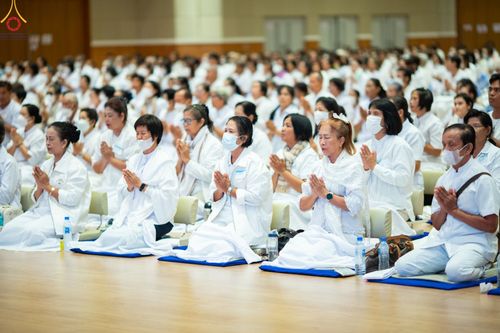 ภาพ No.90350:งานสัมมนา ผู้นำบุญยอดกัลยาณมิตร 77 จังหวัดทั่วไทย โครงการกฐินสามัคคีทั่วไทย 5,000 วัด พุทธศักราช 2566 และโครงการอุปสมบท 3,000 รูป บูชาธรรมมหาปูชนียาจารย์ ระหว่าง วันที่ 6 - 8 ตุลาคม พ.ศ. 2566 ณ จ.นครราชสีมา