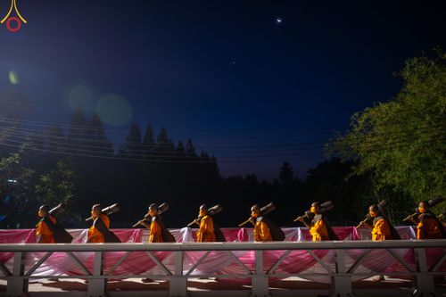 ภาพ No.108156:พระธรรมยาตราร่วมปฏิบัติธรรม และถ่ายภาพหมู่ประวัติศาสตร์ วันที่ 8 มกราคม พ.ศ. 2567  ณ อนุสรณ์สถานบางนางแท่น จ.นครปฐม