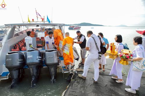 ภาพ No.268065:วันที่ 26 ตุลาคม พ.ศ. 2568 พิธีทอดกฐินสามัคคีทั่วไทย ณ วัดพระบาทเกาะแก้ว ต.ตลาดเหนือ อ.เมือง จ.ภูเก็ต โดยคณะศิษยานุศิษย์ บูชาธรรม 81 ปี หลวงพ่อธัมมชโย