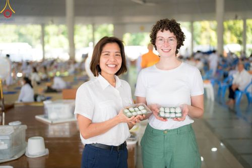 ภาพ No.102182:พิธีบุพเปตพลี ครั้งที่ 144 อุทิศบุญแด่หมู่ญาติที่ล่วงลับไปแล้ว และสืบทอดอายุพระพุทธศาสนา วันอังคารที่ 12 ธันวาคม พ.ศ. 2566 (วันพระแรม 15 ค่ำ เดือน 12) ณ หอฉันคุณยายอาจารย์ฯ วัดพระธรรมกาย