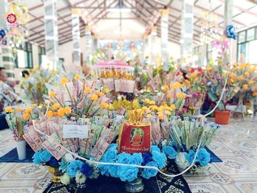 ภาพ No.183221:พิธีทอดกฐิน ณ วัดภูถ้ำพระ จ.กาฬสินธุ์ ในโครงการทอดกฐินสามัคคีทั่วไทย 30,000 วัด บูชาธรรม 80 ปี หลวงพ่อธัมมชโย โดยคณะศิษยานุศิษย์วัดพระธรรมกาย วันที่ 19 ตุลาคม พ.ศ. 2567 กฐินสัมฤทธิ์เด็กดี V-Star โรงเรียนอนุกูลนารี จ.กาฬสินธุ์