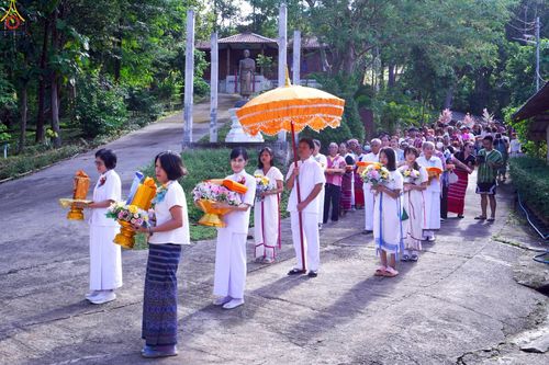 ภาพ No.262294:วันที่ 19 ตุลาคม พ.ศ. 2568 พิธีทอดกฐินสามัคคีทั่วไทย 30,000 วัด โดยคณะศิษยานุศิษย์ บูชาธรรม 81 ปี หลวงพ่อธัมมชโย ณ วัดป่าหมาก ต.แม่ลาน้อย อ.แม่ลาน้อย จ.แม่ฮ่องสอน