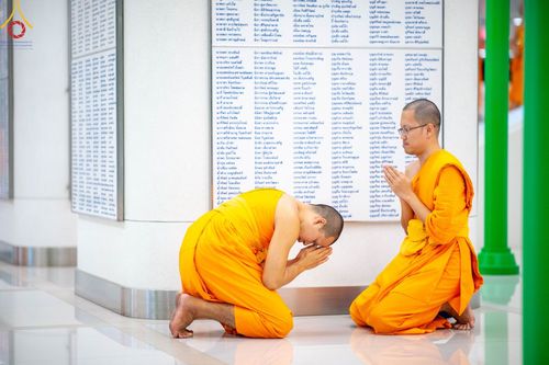 ภาพ No.92409:พิธีกรานกฐิน วันอาทิตย์ที่ 5 พฤศจิกายน พ.ศ. 2566 (แรม 7 ค่ำ เดือน 11) ณ อุโบสถ วัดพระธรรมกาย