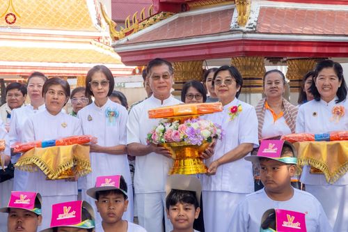 ภาพ No.196781:พิธีทอดผ้าป่าทำนุบำรุงศาสนสถาน ณ วัดโพธิ์เอน ต.บางขุนกอง อ.บางกรวย จ.นนทบุรี ในโครงการธรรมยาตรา กตัญญูบูชา มหาปูชนียาจารย์ พระมงคลเทพมุนี(สด จนฺทสโร) พระผู้ปราบมาร อนุสรณ์สถาน 7 แห่ง ปีที่ 13 วันที่ 17 มกราคม พ.ศ. 2568