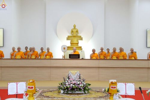 ภาพ No.258565:วันที่ 19 ตุลาคม พ.ศ. 2568 พิธีทอดกฐินสามัคคีทั่วไทย 30,000 วัด โดยคณะศิษยานุศิษย์ บูชาธรรม 81 ปี หลวงพ่อธัมมชโย ณ ศูนย์ปฎิบัติธรรมน้ำใสใจสว่าง  เขตบางกอกน้อย กรุงเทพมหานคร