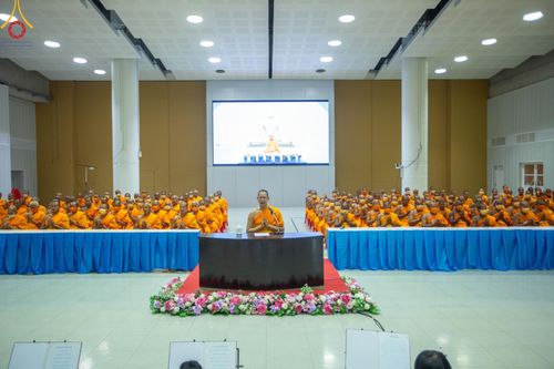 ภาพ No.123533:พิธีถวายสลากภัต แด่พระภิกษุสงฆ์ เพื่อโครงการธรรมยาตรา กตัญญูบูชา มหาปูชนียาจารย์ พระมงคลเทพมุนี (สด จนฺทสโร) พระผู้ปราบมาร อนุสรณ์สถาน 7 แห่ง ปีที่ 12 ระหว่างวันที่ 2 - 31 มกราคม พ.ศ.2567